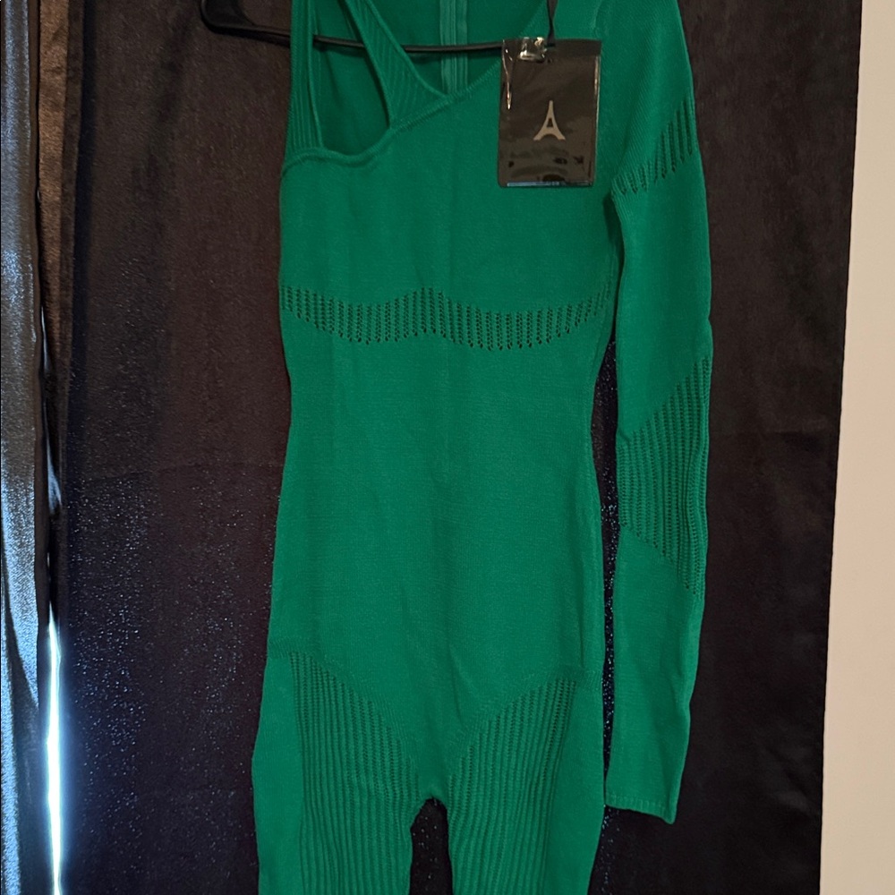 MDV 1 shoulder romper